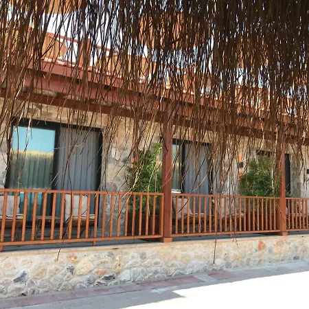 Aksoy Tas Ev Hotell *