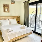Aksoy Tas Ev Hotel