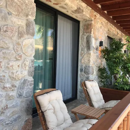 Aksoy Tas Ev Hotel *