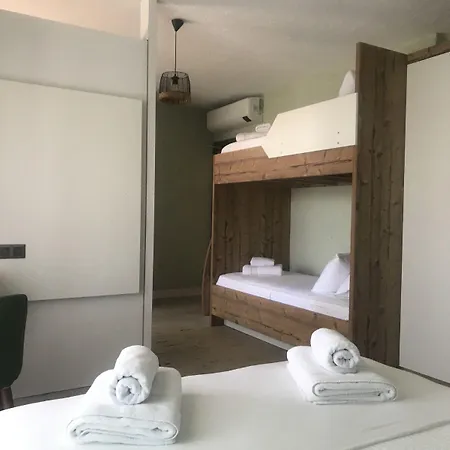 Aksoy Tas Ev Hotel *