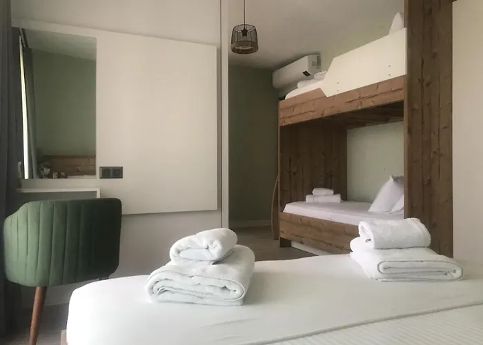 Aksoy Tas Ev Hotel *